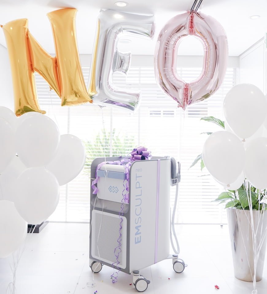 New look in new year with EmSculpt NEO and CoolSculpting - give your body a new makeover, contour your body areas, tone your muscles or freeze away fat cells.