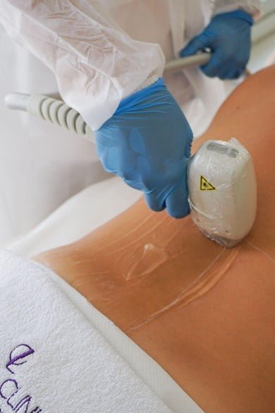 treatment applicator