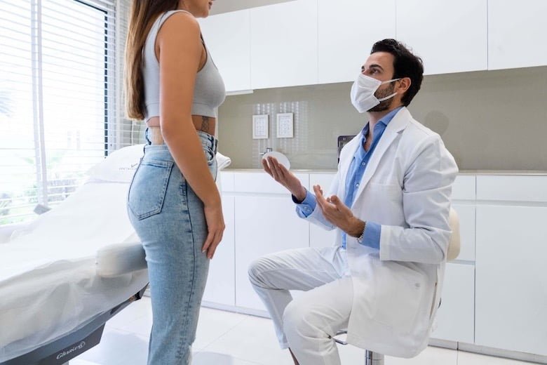 Improving the look of the breasts with silicone implants - enhance your breasts' size and shape with this plastic surgery and the help of the right surgeon. 