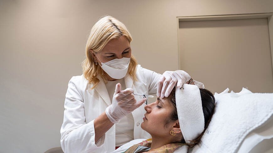 Erase wrinkles easily with Lucia Clinic's Botox treatments